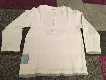 Tshirt blanc tunisien manches longues Vertbaudet taille 8 ans