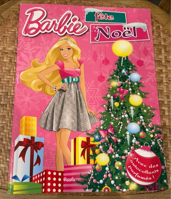 Magazine Barbie, fête Noël neuf - photo numéro 2
