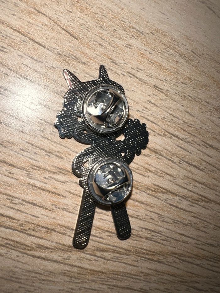 Pin’s demon Slayer Tengen - photo numéro 2