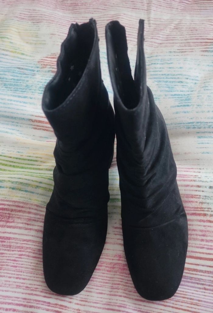 Bottine noire taille 37 - photo numéro 5