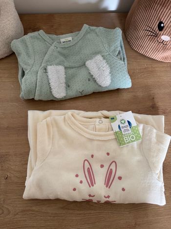 Lot de 2  pyjamas bébé (vert & blanc) - Tao & Mots d’enfants