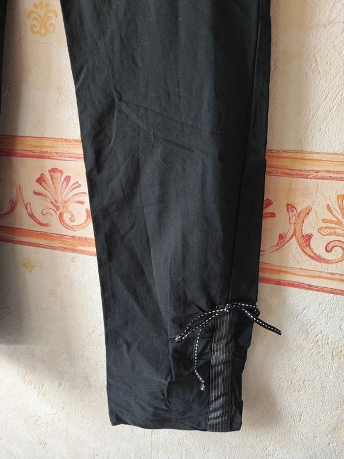 Pantalon noir et gris - photo numéro 2