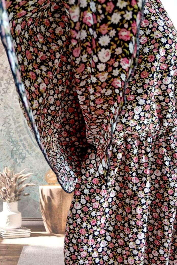 Blouse peplum manches chauve souris fleurie drapée Shein -1X - photo numéro 5