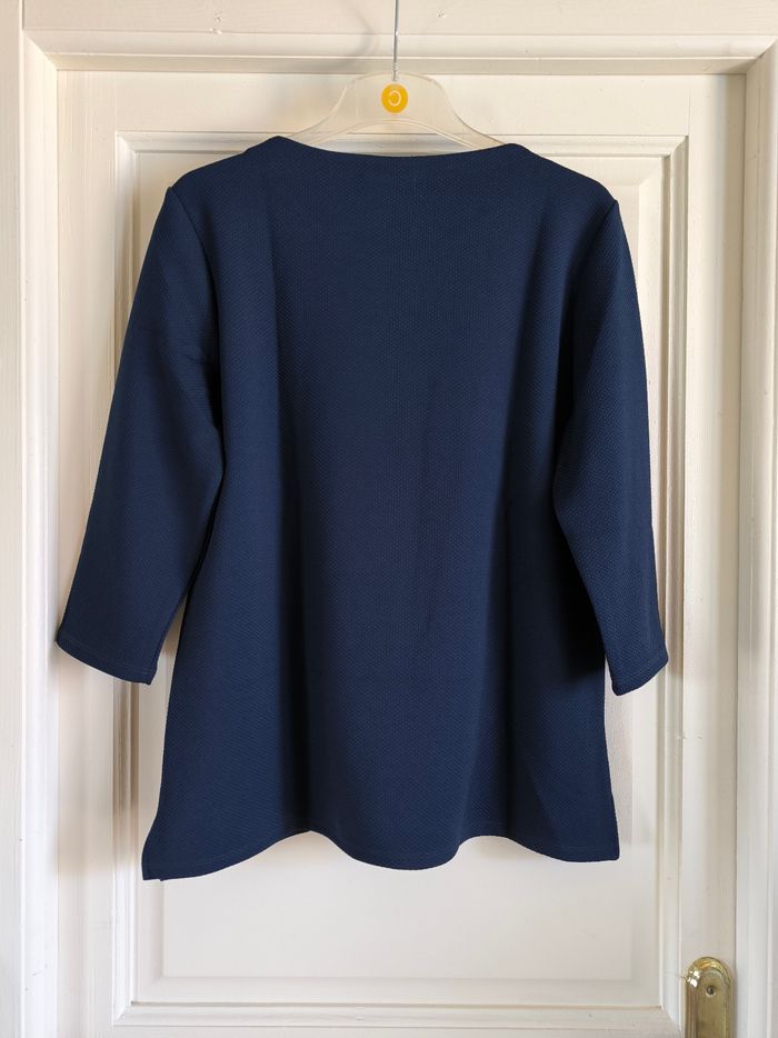 Blouse Armand Thiery Taille 4 - photo numéro 2