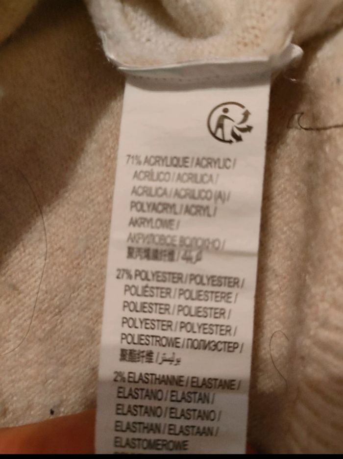 Pull femme Kiabi taille M bande rouge de couleur beige - photo numéro 3