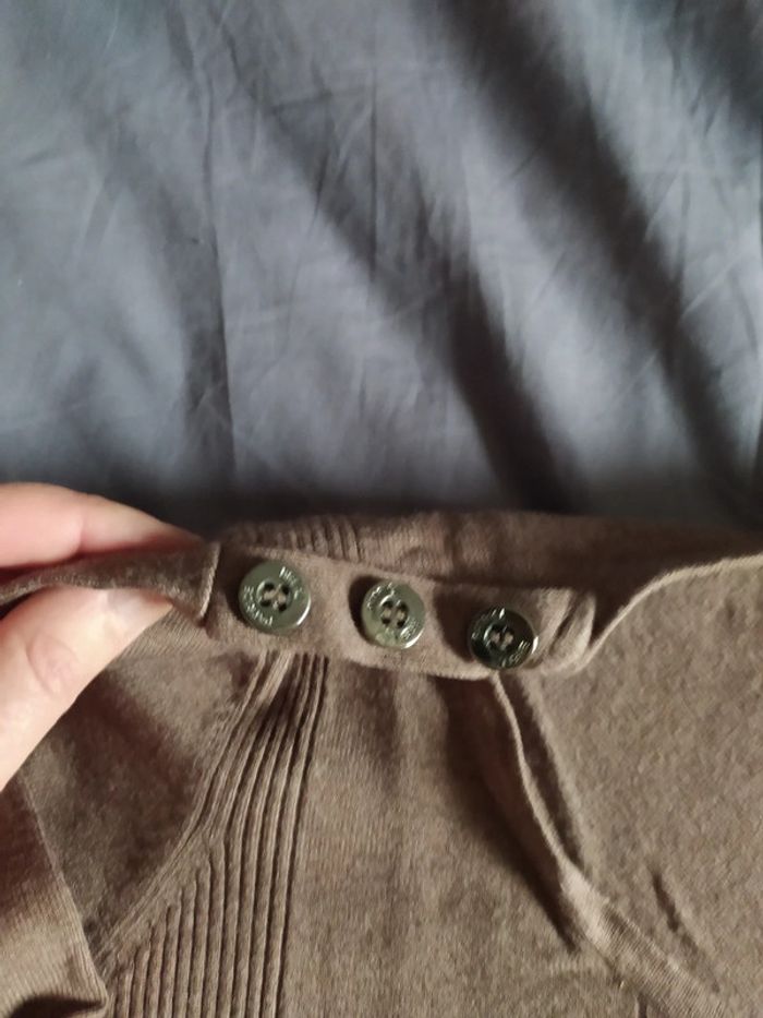Pull marron - photo numéro 3