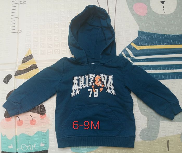 Gillet/Pull/T-shirt bébé 6-9-12M - photo numéro 2