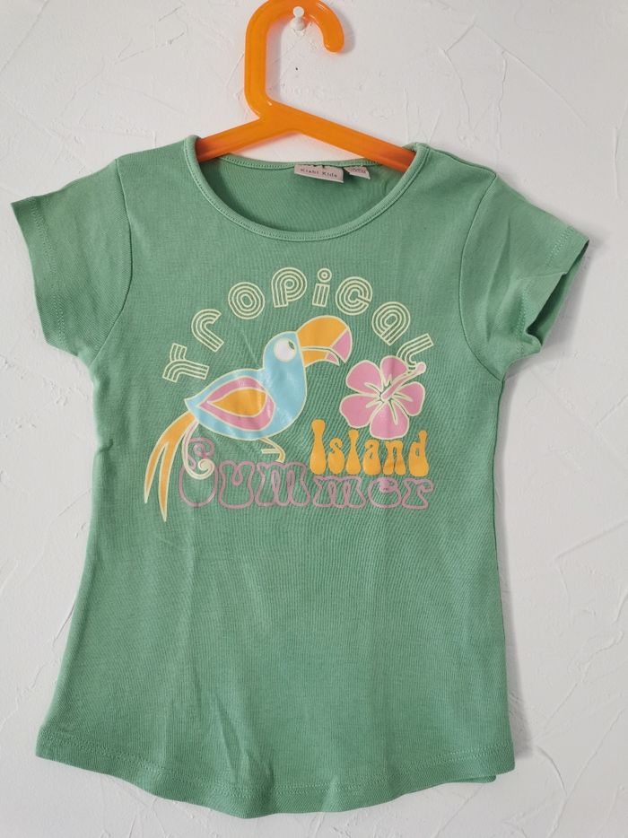 Lot de deux T shirt 5 ans - photo numéro 2