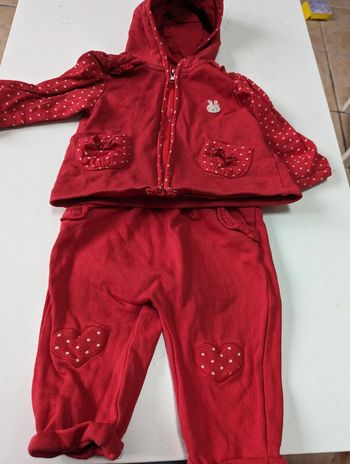 Jogging bébé fille