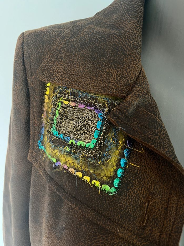 Veste marron et noire Louise Della - Taille 2 (env. 38/40) - photo numéro 2
