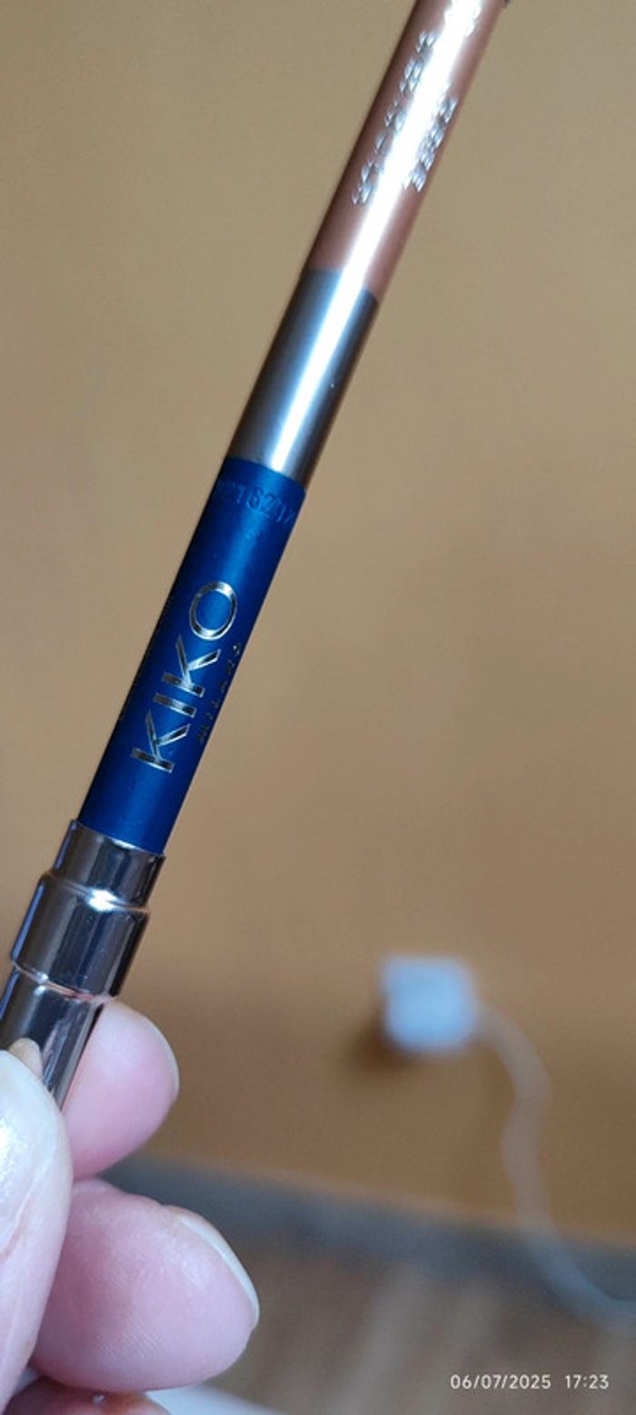 Kiko Holiday Gems Lasting Duo Eye Pencil Teinte 03 (Bleu Pétrole + Copper) - photo numéro 5