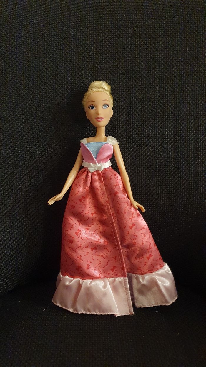 Cendrillon tenue magique - Disney Princesse - photo numéro 2