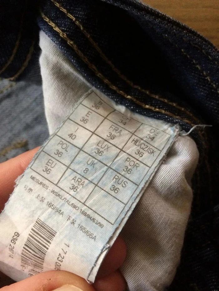Jean taille basse 36 - photo numéro 3