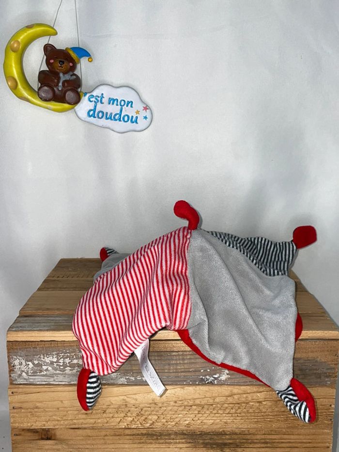 DY373 doudou minnie disneyy - photo numéro 2
