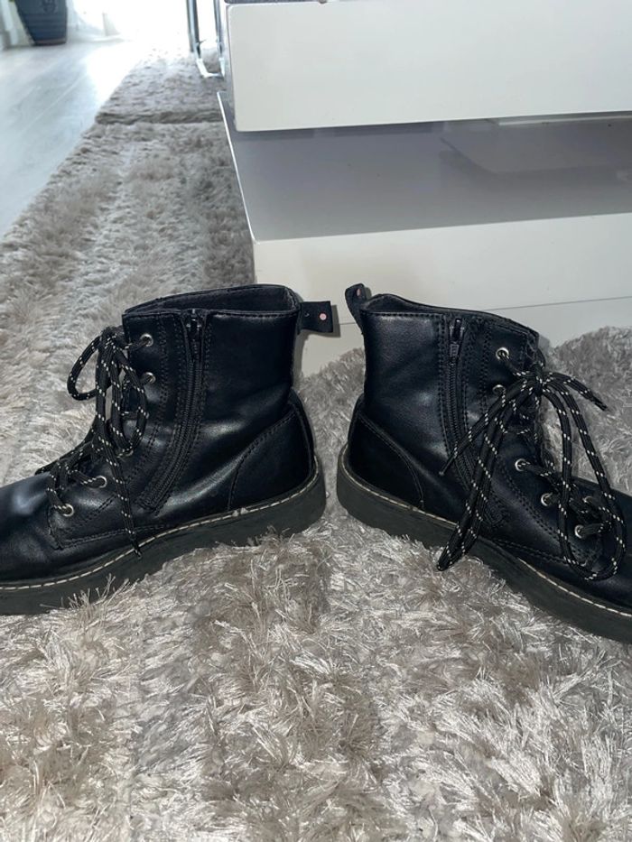 Bottines noir à lacets - photo numéro 2
