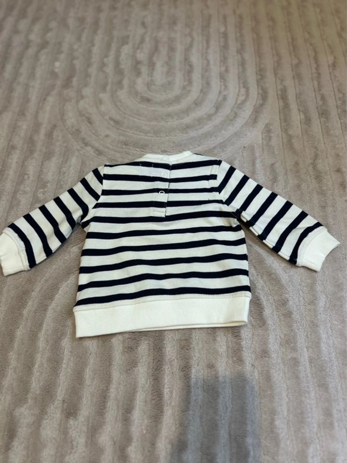 Pull Kiabi taille 9 mois neuf - photo numéro 3