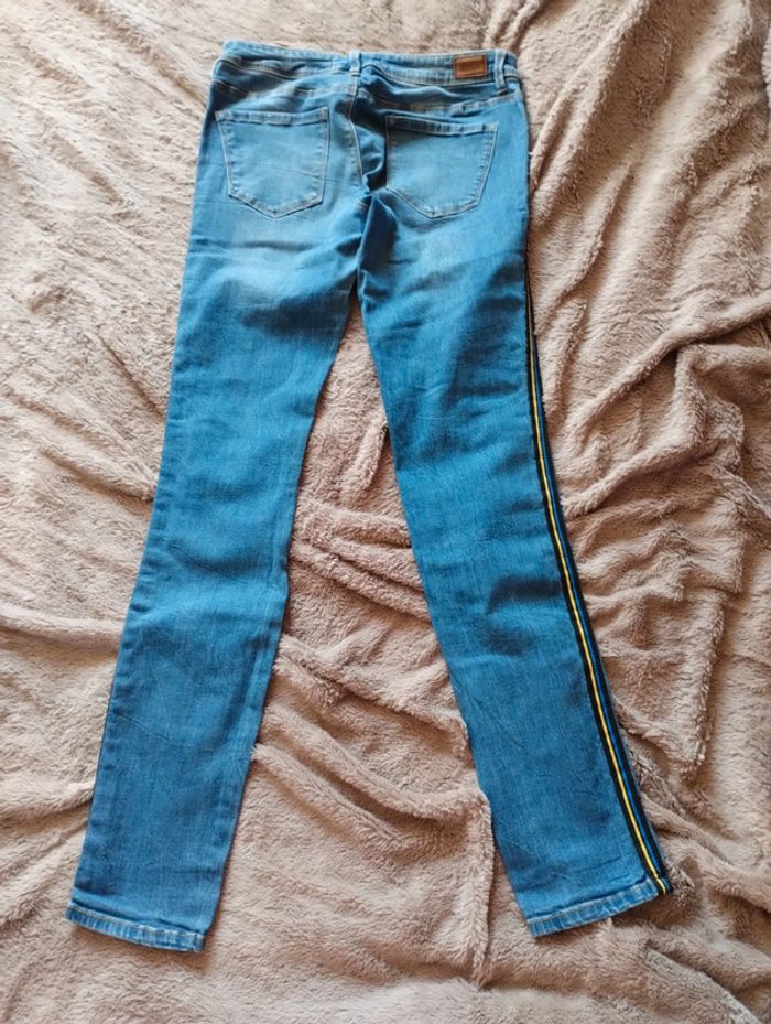 Jean t40 - photo numéro 3