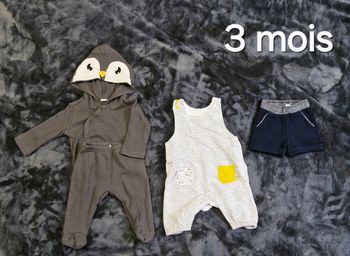 Lot vêtements  3 mois