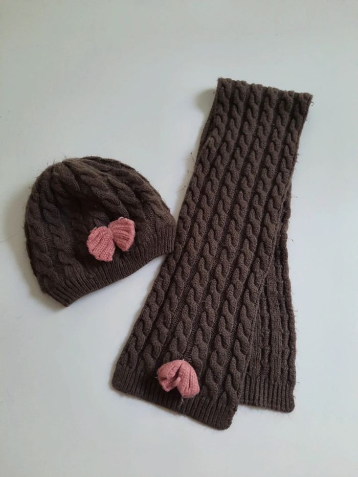 Lot Écharpe et bonnet