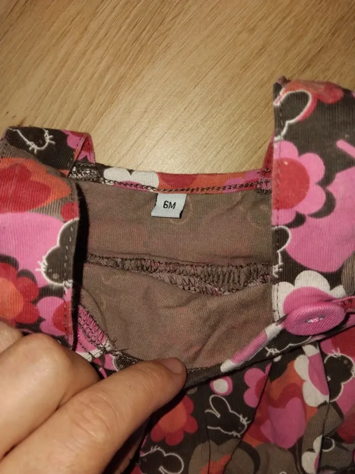 Ensemble  fleurie fille taille 6 mois - photo numéro 3