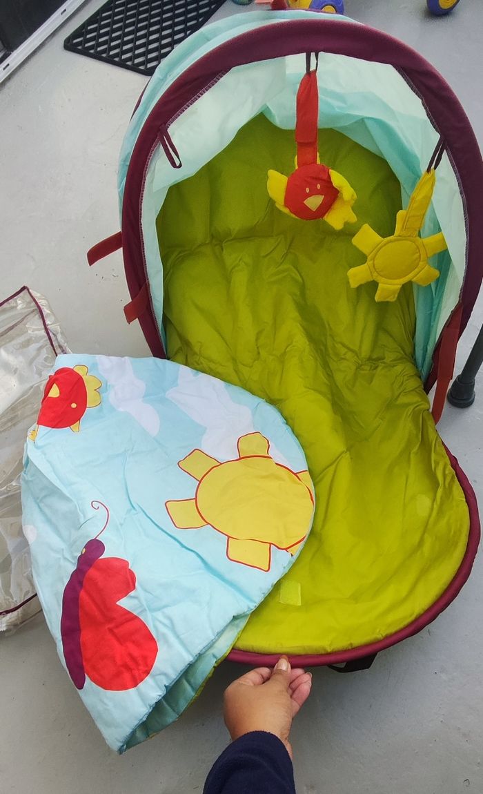 Tente bébé intérieur ou extérieur type plage