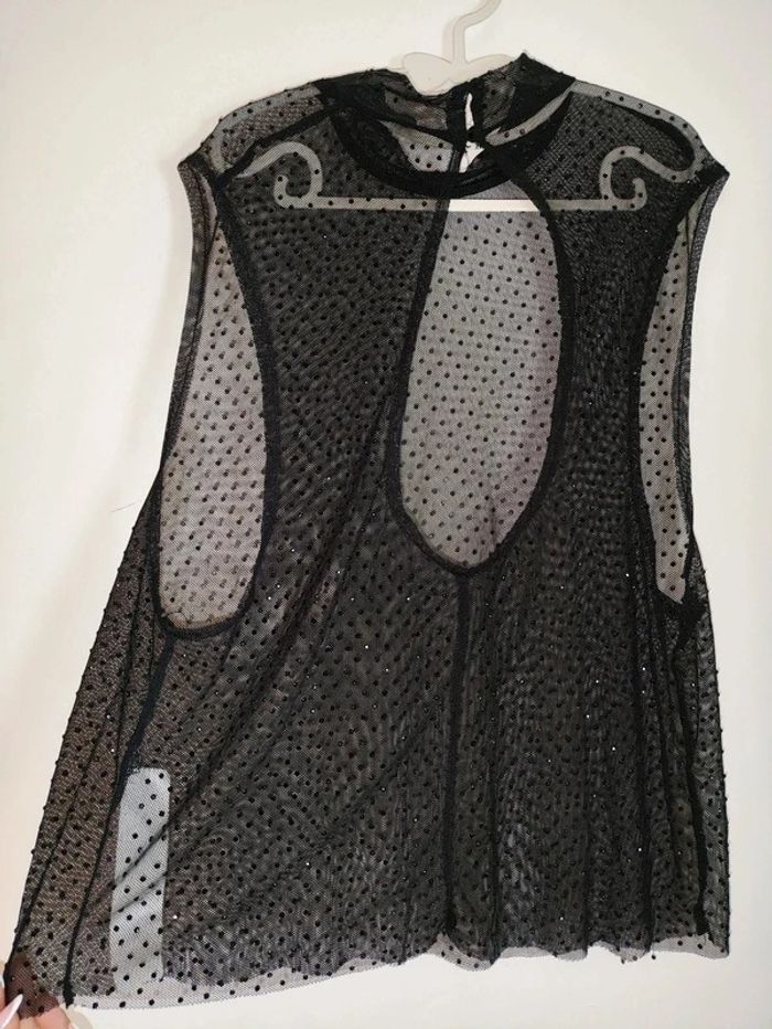 Camiseta top transparente y con brillo - photo numéro 3
