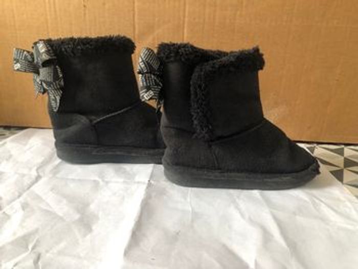 Bottines noires T25 avec noeud noir et blanc - photo numéro 4