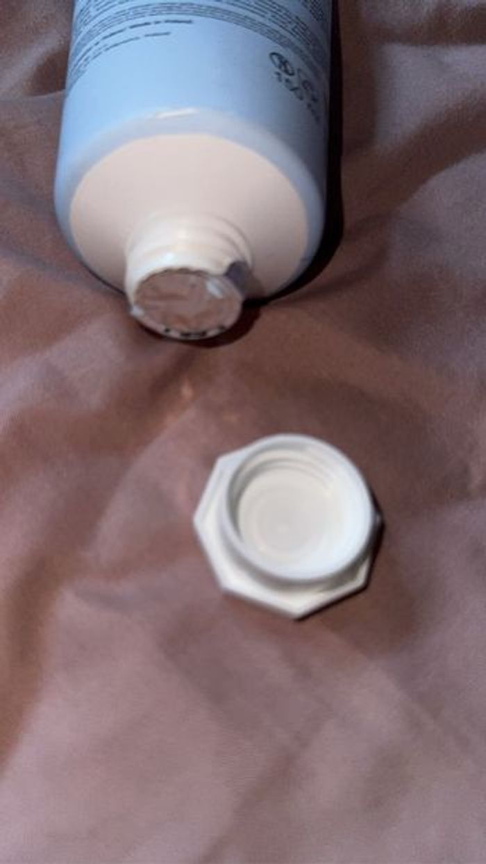 Crème pour le corps anti-cellulite Extrait de pamplemousse et huile de macadamia - photo numéro 2