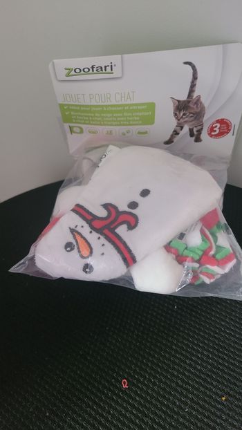sachet non ouvert jouets chat