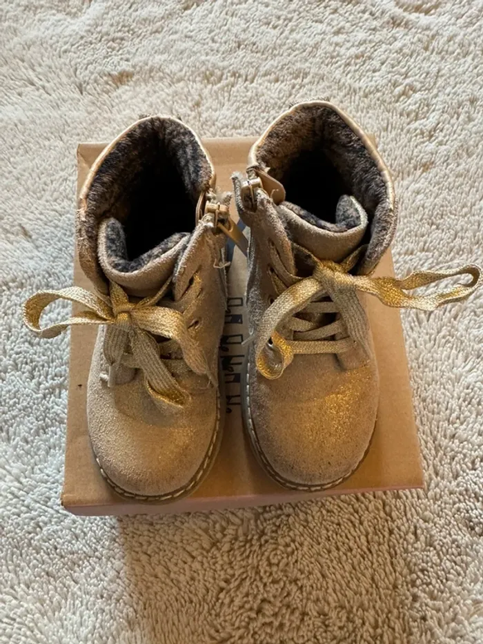 Bottines dorées T.24 - photo numéro 2