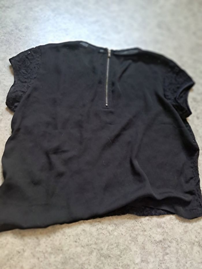 T-shirt noir - photo numéro 2