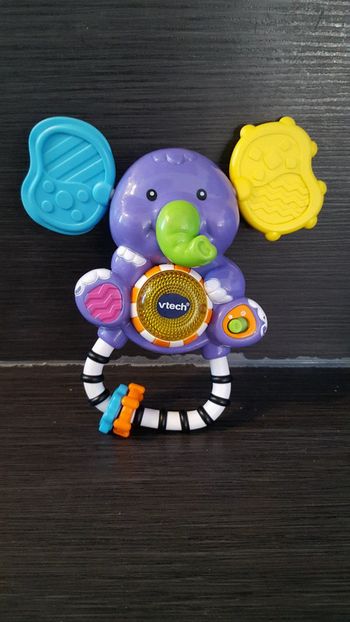 Hochet musical Éléphant VTECH