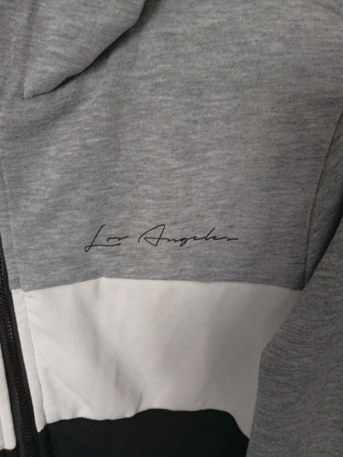 Veste à capuche - photo numéro 2