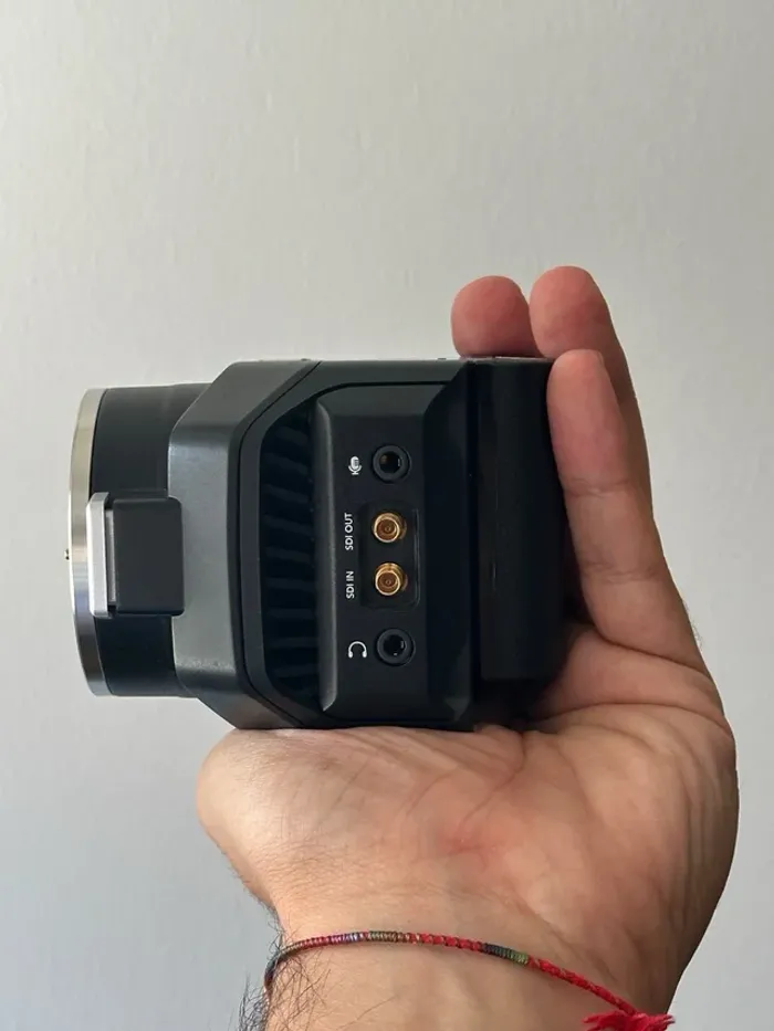 Caaméra Blackmagic Micro Studio - photo numéro 3
