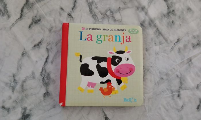 Libro bebe la granja/ livre bébé la ferme espagnol