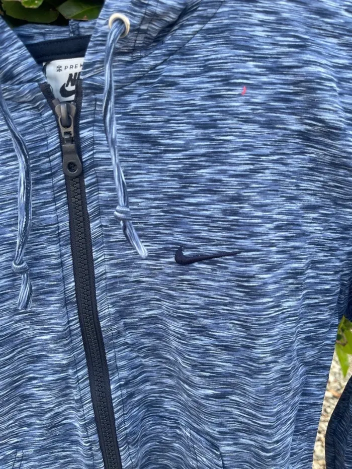 Veste Nike neuve taille s - photo numéro 2