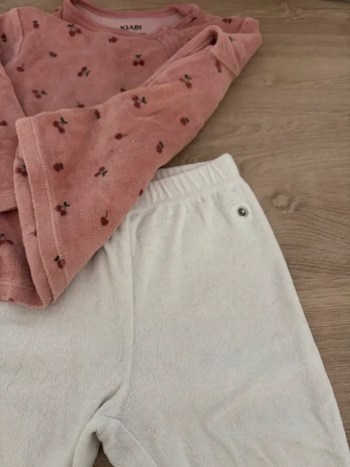 Pyjama 2 pièces bébé fille 12mois - photo numéro 3