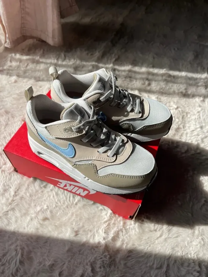 Basket Nike air Max - photo numéro 3