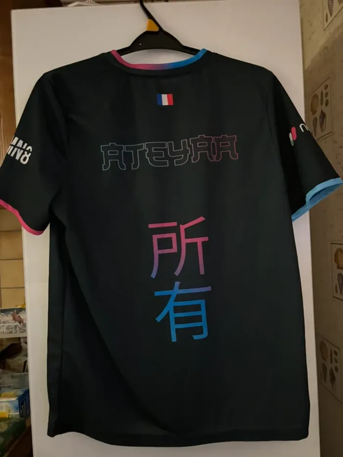 T shirt - photo numéro 2