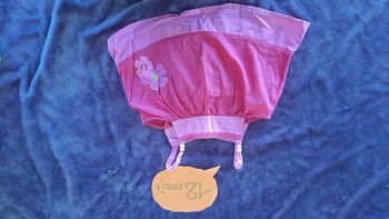 Haut ample fines bretelles