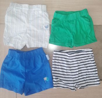 Lot de 4 shorts / 6 mois