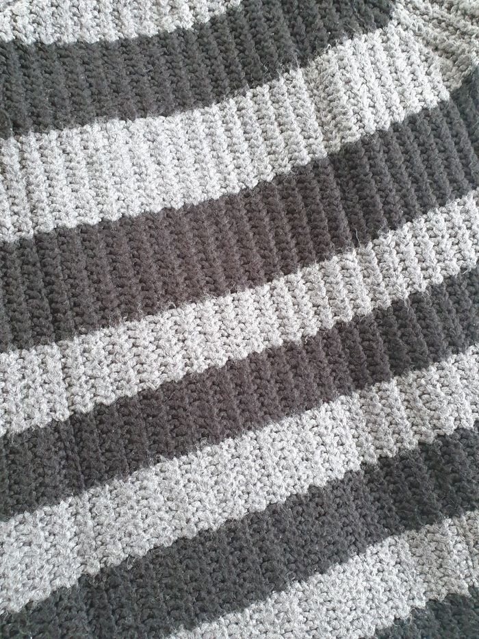 Pull femme M noir et gris - photo numéro 7