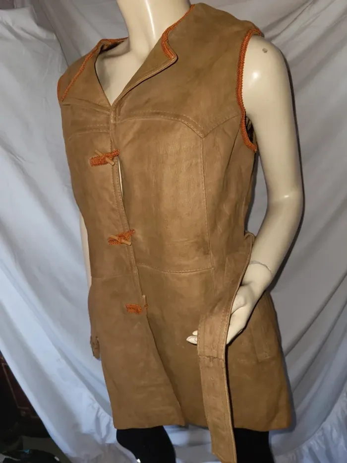 Veste sans manche - photo numéro 2