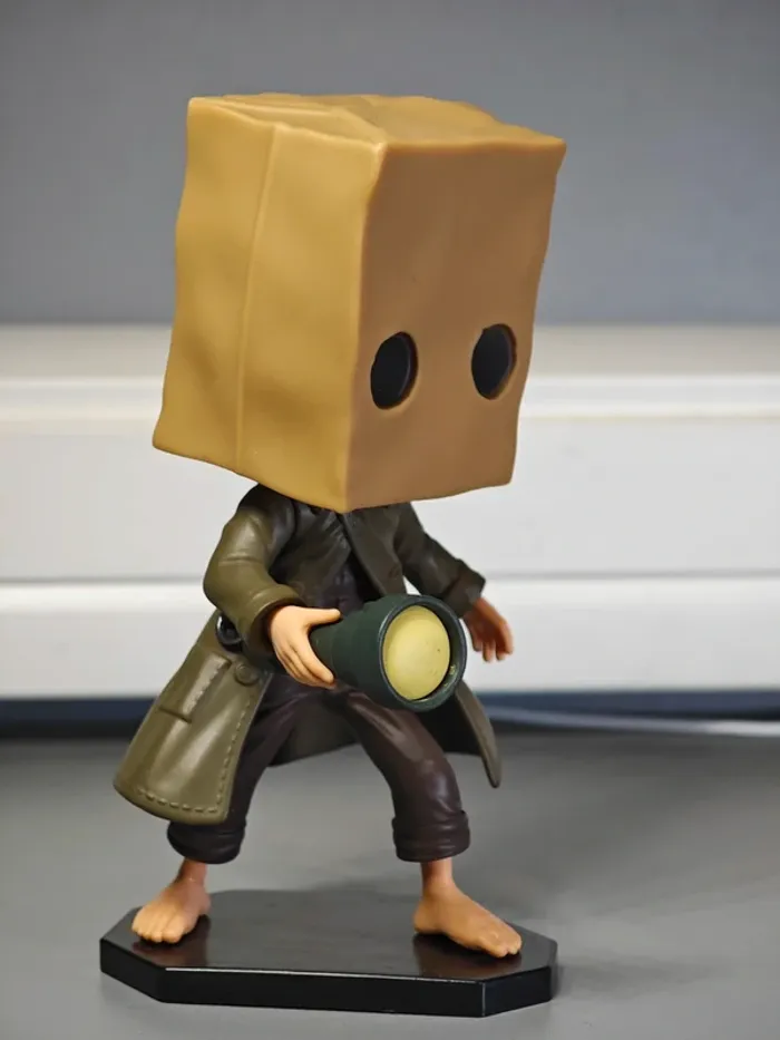 Figurine Little Nightmares Mono 17cm neuve avec boîte - photo numéro 7