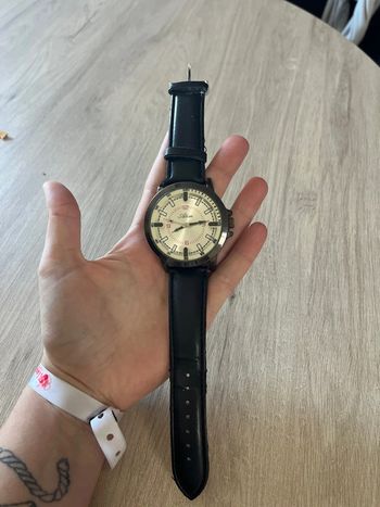 Montre noir atim