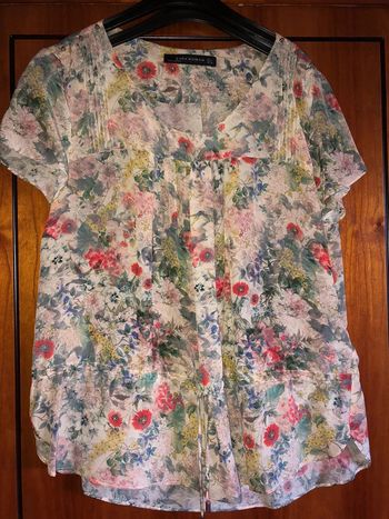 Blouse en soie fleurie 40 Zara neuve