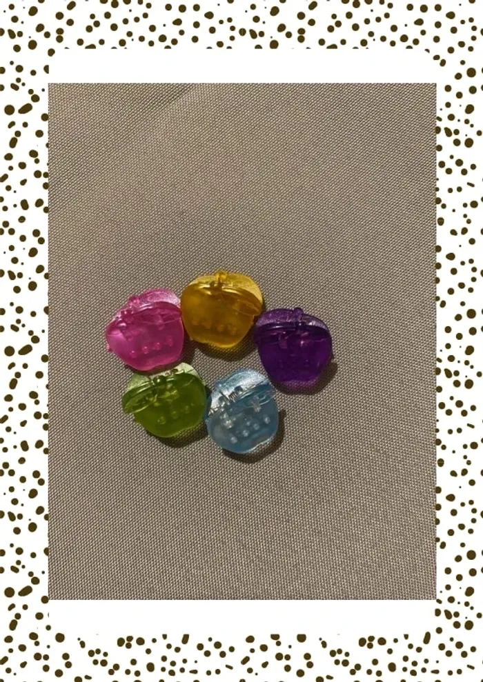 Lot de 5 pinces motif pomme
