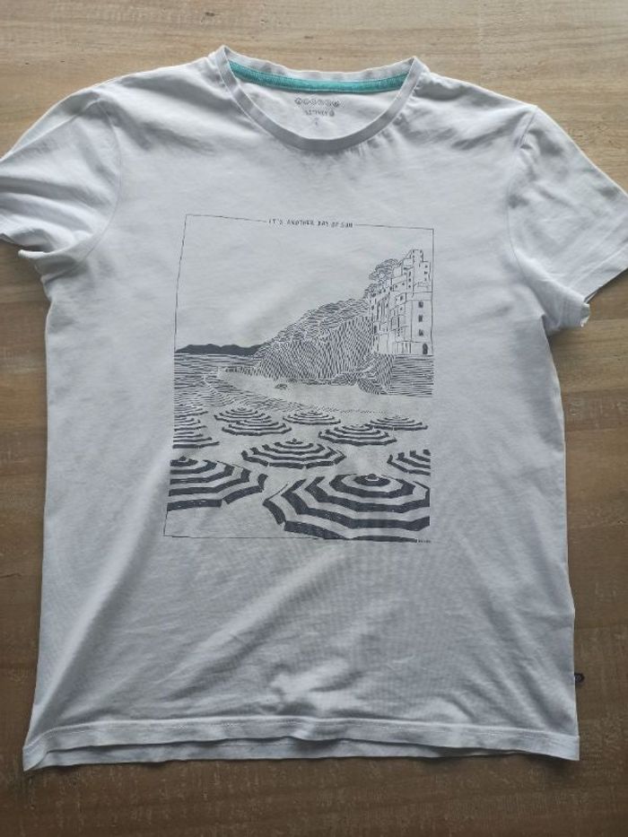 Tee-shirt