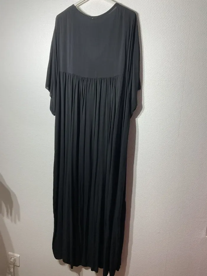 Robe longue femme taille unique (44-50)- new collection - neuve avec étiquette - photo numéro 3