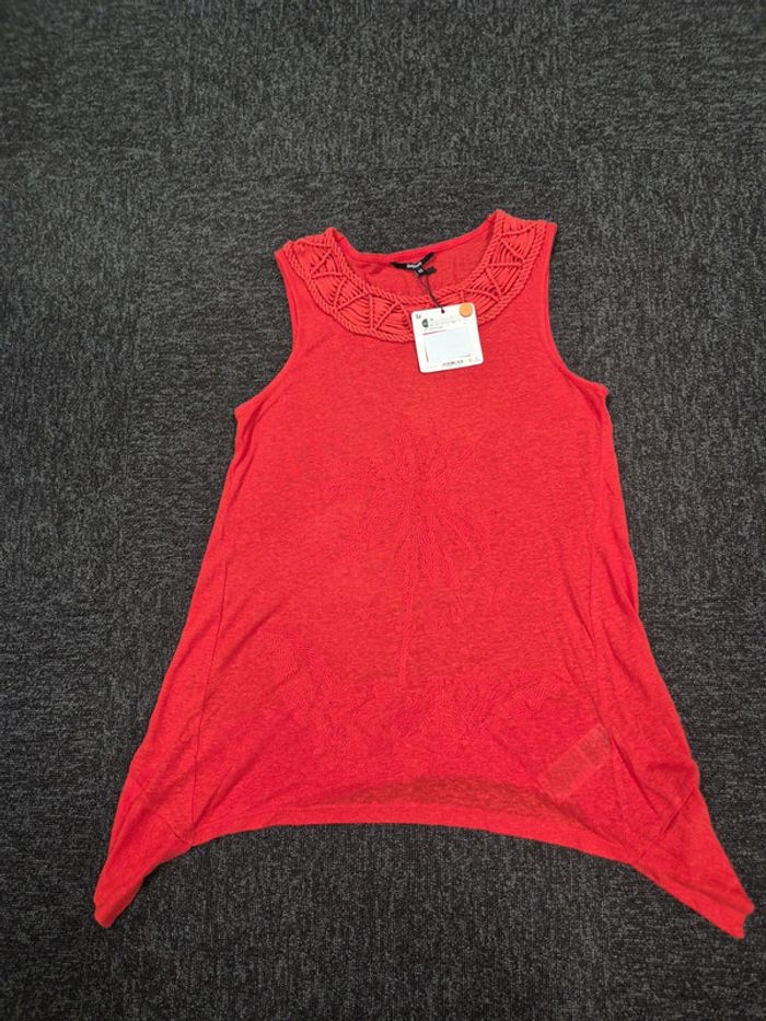 Haut rouge orangé neuf desigual taille xs